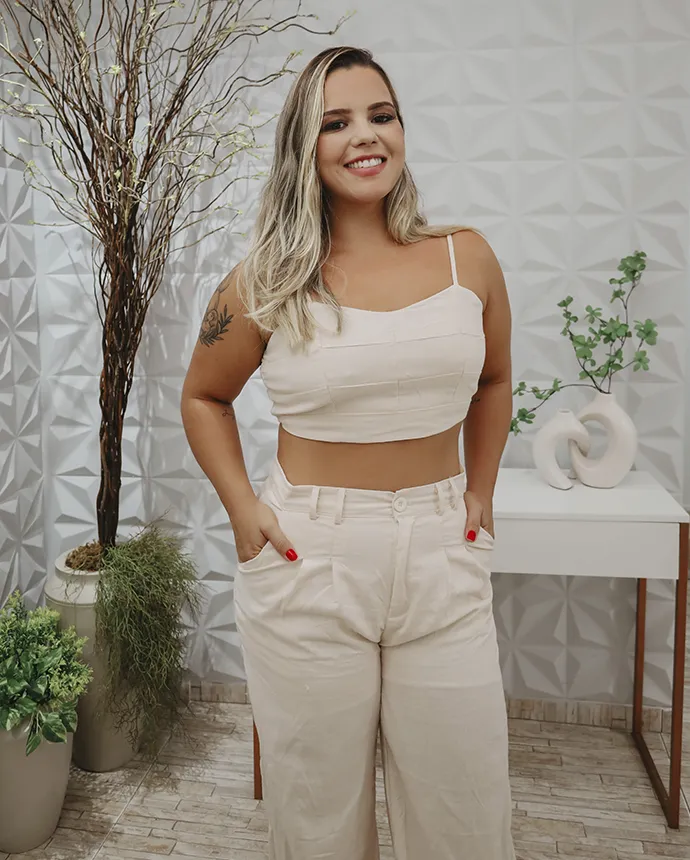 Instituto Isabella Seixas - Com mais de 11 anos de atuação em biomedicina estética, a Dra. Isabella Seixas desenvolve tratamentos avançados