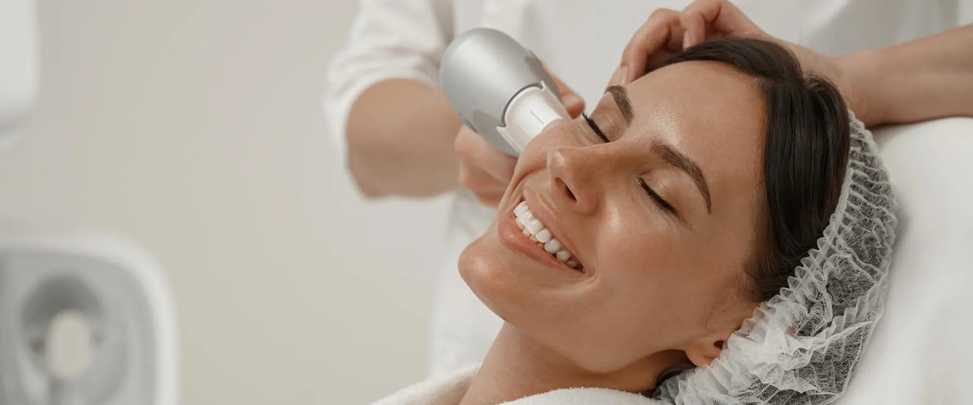 Microagulhamento - Estimulação controlada para renovação e qualidade da pele - Instituto Isabella Seixas